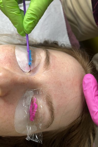 Wimpernlaminierung Wimpernlaminierung