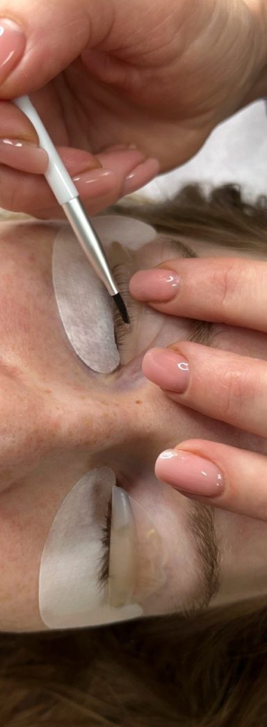 Wimpernlaminierung Wimpernlaminierung