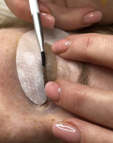 Wimpernlaminierung Wimpernlaminierung